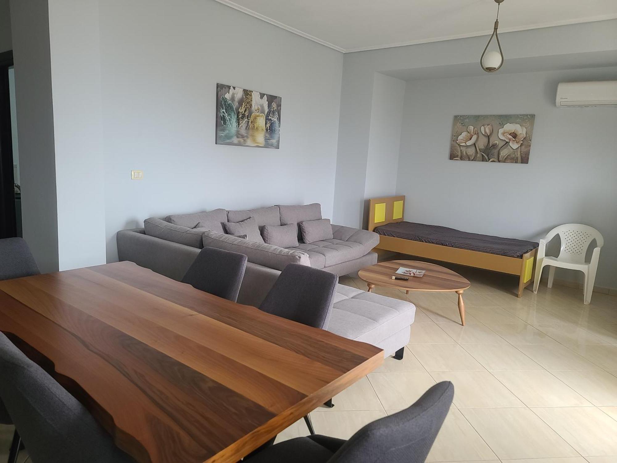 Hillside Garden Apartament Sarandë エクステリア 写真